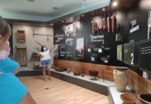 La Escuela Profesional Dual Tentudía 21 visita el Museo del Jamón de Monesterio con la especialidad de Servicios de Bar y Cafetería