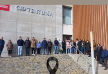 MINUTO DE SILENCIO EN LA MANCOMUNIDAD DE TENTUDÍA POR LAS VÍCTIMAS DEL ACCIDENTE DE TREN EN ADAMUZ